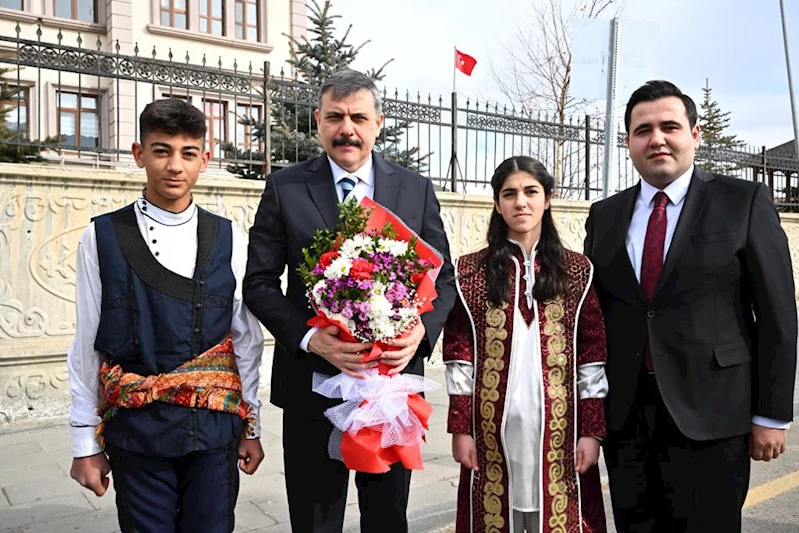 Erzurum Valisi Mustafa Çiftçi Köprüköy ve Tekman ilçelerine ziyaret gerçekleştirdi