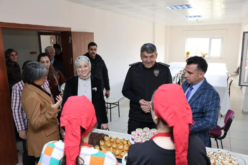 Çocukların dünyasına dokundular