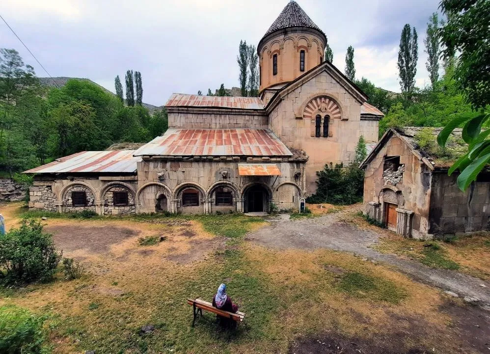 Haho Manastırı (Taş Camii) asırlardır ilk günkü gibi ayakta